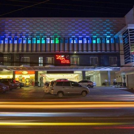 อิซาเบลา เซน โฮเต็ล แอนด์ เรสเทอรองต์ คอร์ปอเรชั่น Hotel City of Santiago ภายนอก รูปภาพ
