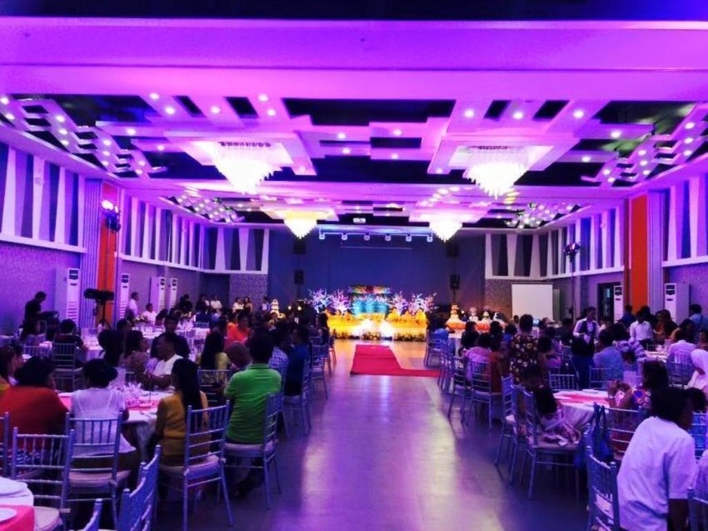 อิซาเบลา เซน โฮเต็ล แอนด์ เรสเทอรองต์ คอร์ปอเรชั่น Hotel City of Santiago ภายนอก รูปภาพ